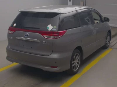 Toyota ESTIMA HYBRID