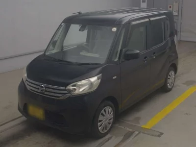 Nissan DAYZ ROOX  с аукциона в Японии