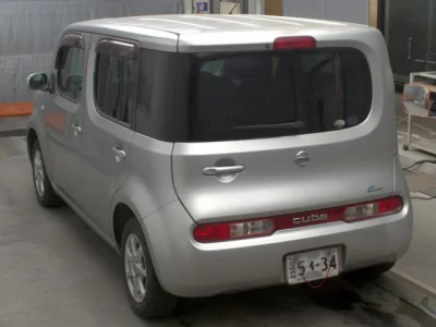 Nissan CUBE