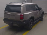 Toyota LAND CRUISER лот № 2070 оценка 5  с аукциона в Японии 1