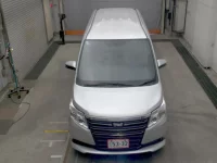 Toyota NOAH лот № 1334 оценка 3.5  с аукциона в Японии 5