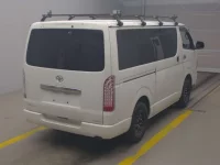 Toyota HIACE VAN лот № 62026 оценка 3  с аукциона в Японии 1