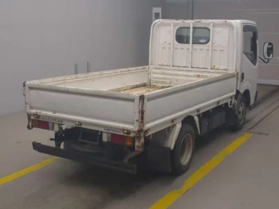 Nissan ATLAS