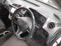 Honda STREAM лот № 10057 оценка 3.5  с аукциона в Японии 6