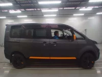 Mitsubishi DELICA D5 лот № 30089 оценка 3  с аукциона в Японии 2