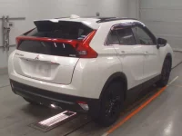 Mitsubishi ECLIPSE CROSS лот № 33033 оценка 4.5  с аукциона в Японии 1