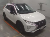 Mitsubishi ECLIPSE CROSS лот № 33033 оценка 4.5  с аукциона в Японии 4