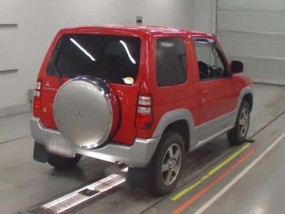 Mitsubishi PAJERO MINI