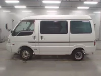 Mazda BONGO VAN лот № 30313 оценка 3  с аукциона в Японии 3