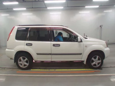 Nissan X-TRAIL  с аукциона в Японии