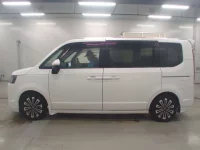 Honda STEP WAGON лот № 30064 оценка 4  с аукциона в Японии 3