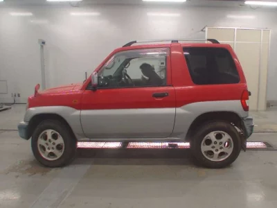 Mitsubishi PAJERO IO