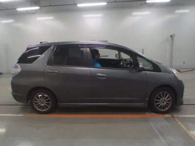 Honda FIT SHUTTLE
