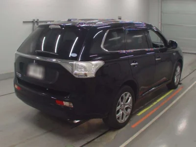 Mitsubishi OUTLANDER PHEV
