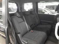 Honda STEP WAGON лот № 10390 оценка RA  с аукциона в Японии 9