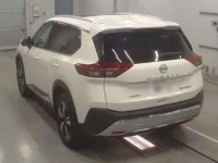 Nissan X-TRAIL лот № 36155 оценка 4.5  с аукциона в Японии 5