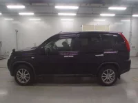 Nissan X-TRAIL лот № 30616 оценка 3.5  с аукциона в Японии 3