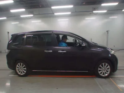 Mazda MPV  с аукциона в Японии