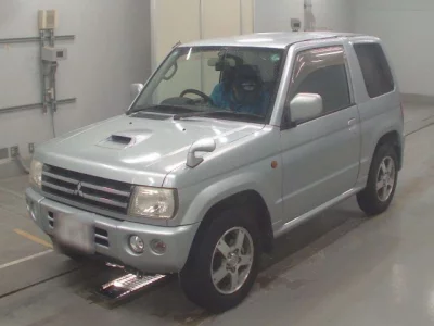 Mitsubishi PAJERO MINI