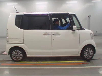 Honda N BOX PLUS