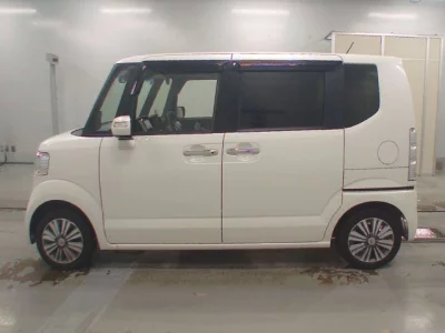 Honda N-Box+