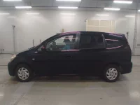 Honda STREAM лот № 10429 оценка 3.5  с аукциона в Японии 3