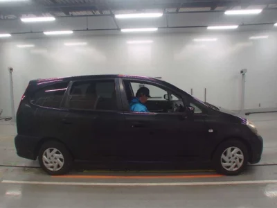 Honda STREAM  с аукциона в Японии