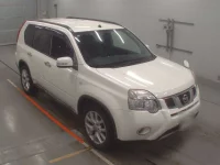 Nissan X-TRAIL лот № 30865 оценка 3.5  с аукциона в Японии 4