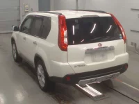 Nissan X-TRAIL лот № 30865 оценка 3.5  с аукциона в Японии 5