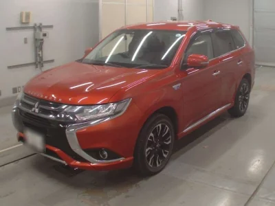 Mitsubishi OUTLANDER PHEV