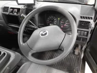 Mazda BONGO лот № 30975 оценка 4  с аукциона в Японии 6
