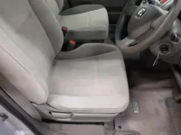 Honda MOBILIO лот № 10509 оценка 3.5  с аукциона в Японии 7