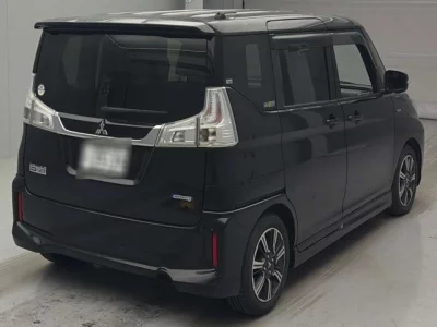 Mitsubishi DELICA D2