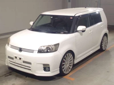 Toyota COROLLA RUMION