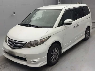Honda ELYSION