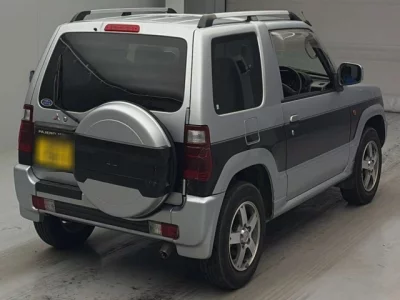 Mitsubishi PAJERO MINI