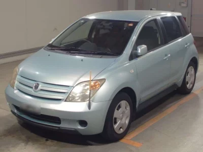Toyota IST