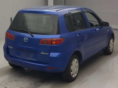 Mazda DEMIO
