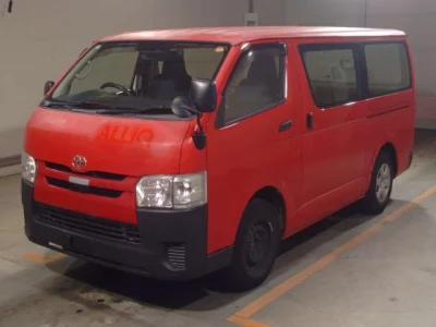 Toyota HiAce Van