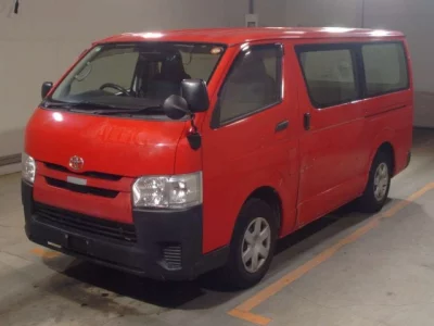Toyota HiAce Van