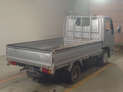 Nissan ATLAS  с аукциона в Японии