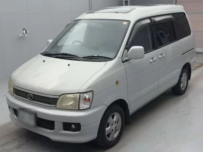 Toyota Lite Ace Noah