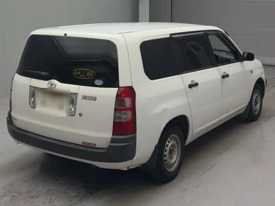 Toyota SUCCEED