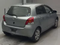 Toyota VITZ лот № 4226 оценка 4  с аукциона в Японии 1