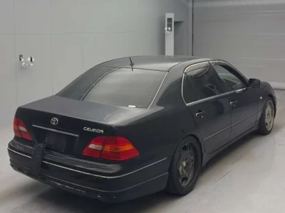 Toyota CELSIOR  с аукциона в Японии