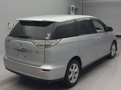 Toyota ESTIMA HYBRID