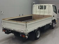 Toyota DYNA лот № 63533 оценка 4  с аукциона в Японии 1