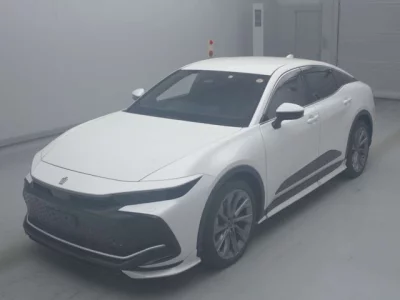 Toyota CROWN CROSSOVER