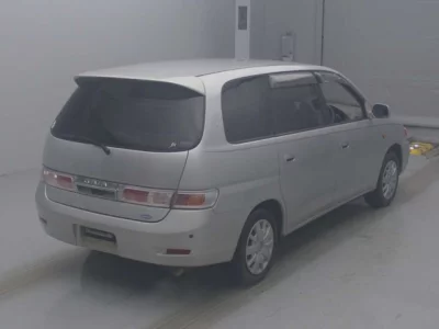 Toyota GAIA  с аукциона в Японии