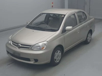 Toyota PLATZ  с аукциона в Японии